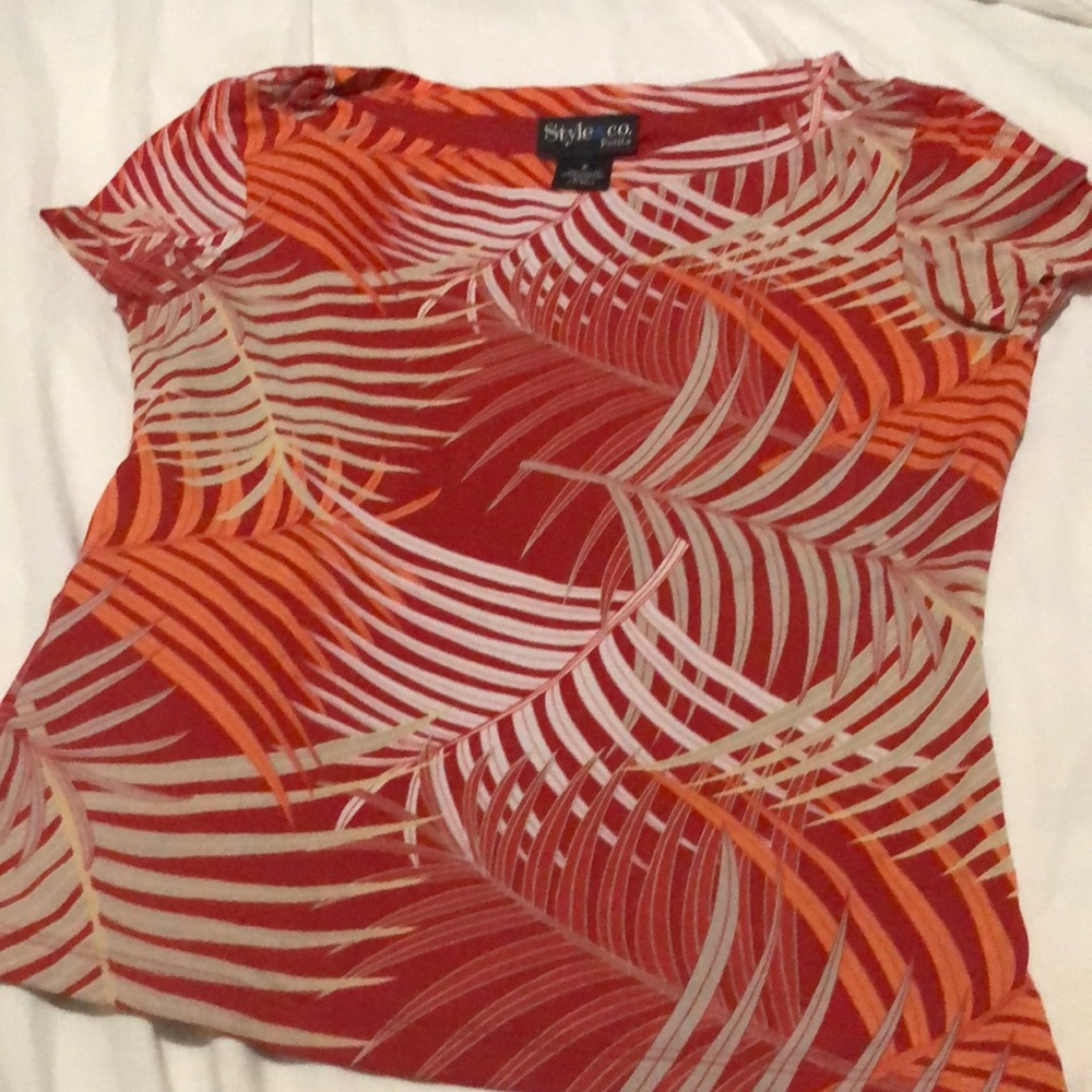 Women’s shirt